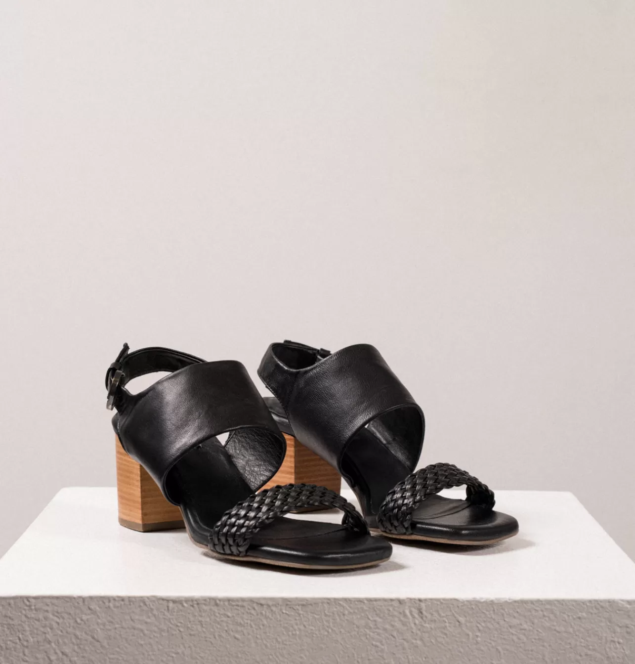 Daniella Lehavi Valetta Sandals